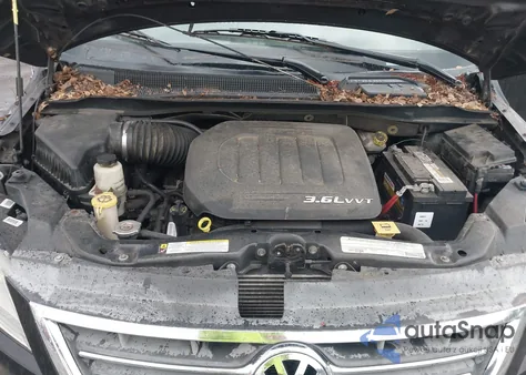 2011 Volkswagen Routan Se из США, поврежденный, VIN 2V4RW3DG6BR670830